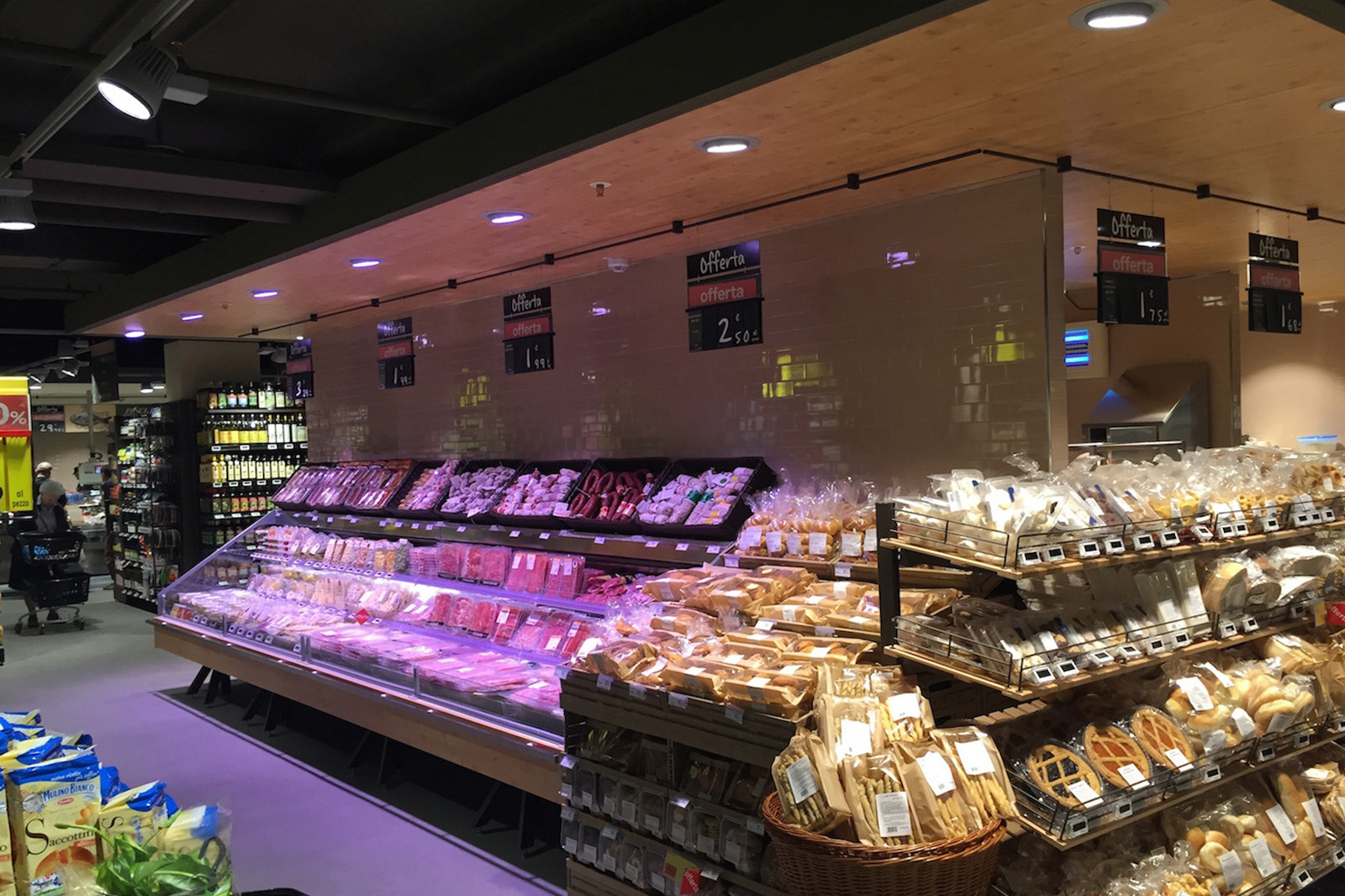 Progetto nuova apertura Carrefour goumet Via XX Settembre Genova Traumfabrik studio associato Milano
