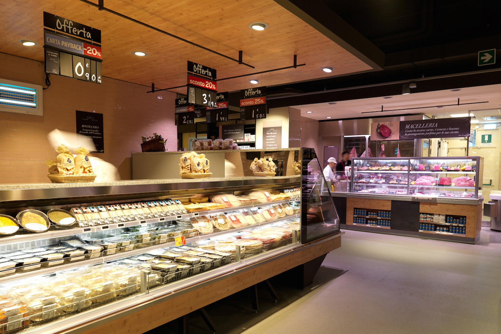 Ristrutturazione e rifacimento layout carrefour market su modello gourmet c.so Colombo Torino Traumfabrik studio associato Milano